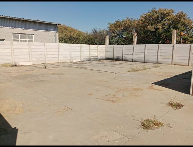 4,000M² WAREHOUSE TO LET IN PRETORIA WEST
